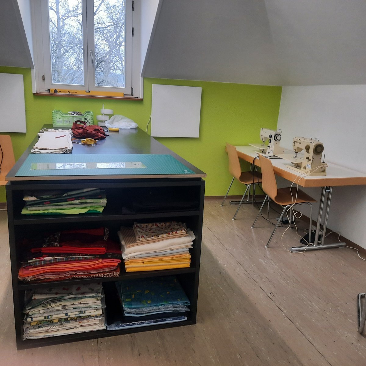 Lokal Gemeinsam Kleidsam